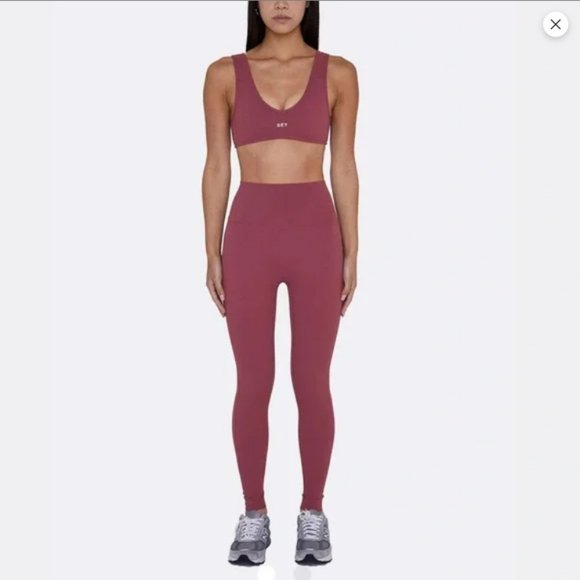 Set Active Sportbody® Leggings - Scarlett - Size Small - Like New - Picture 3 of 4